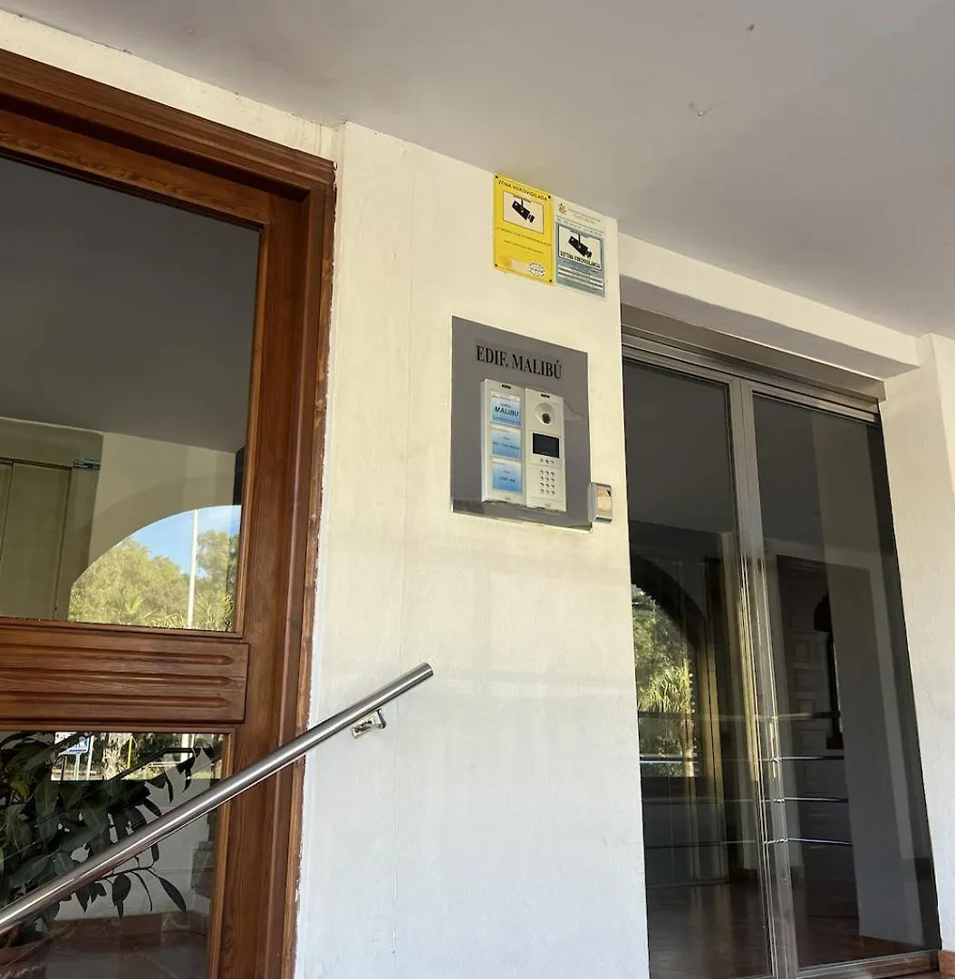 Malibu Apartament, Benalmadena Apartment